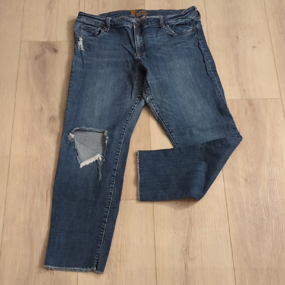 KUT from the Kloth Distressed Jeans - 16